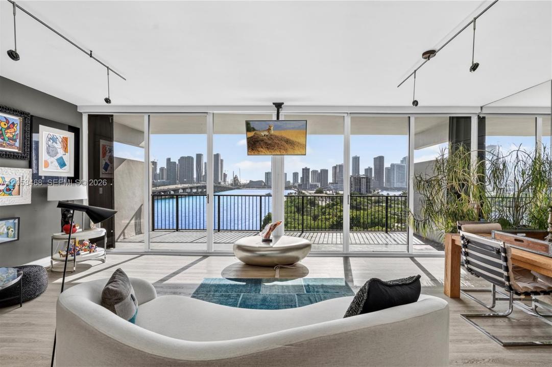 1000 Venetian Way 810, Miami Beach, Floride 33139, États-Unis