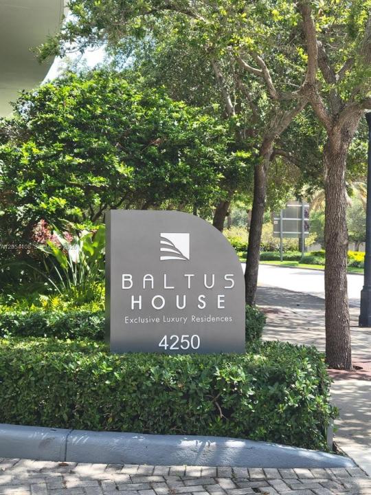 4250 Biscayne Blvd 806, Miami, Floride 33137, États-Unis