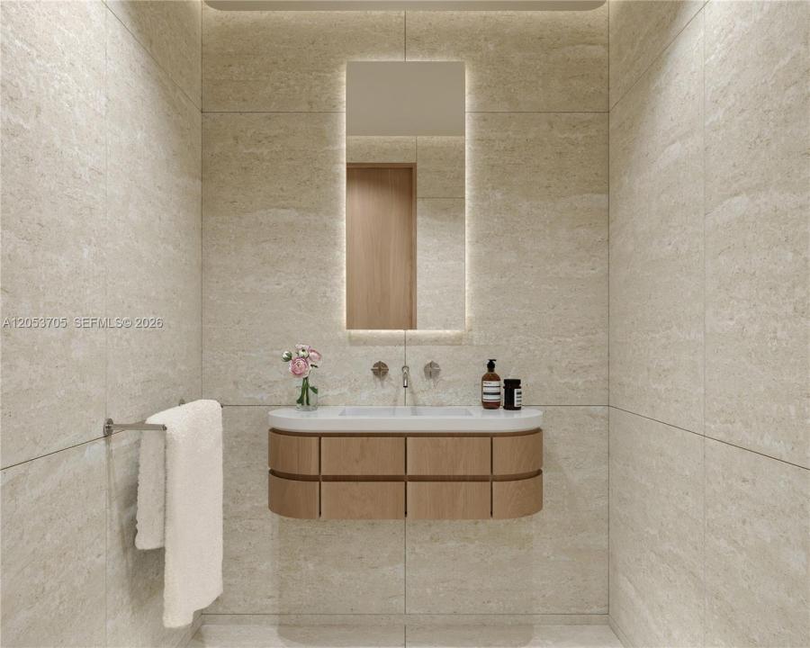 39 NE 39th ST 707, Miami, Floryda 33137, USA