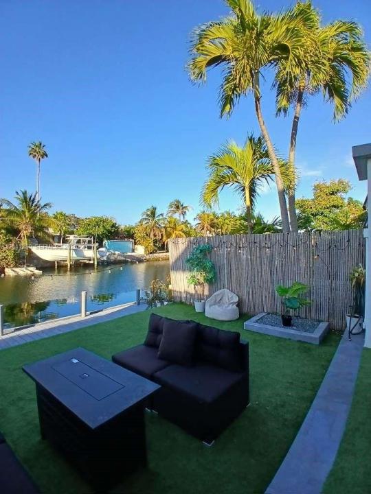 1937 NE 123rd St, North Miami, Flórida 33181, Estados Unidos