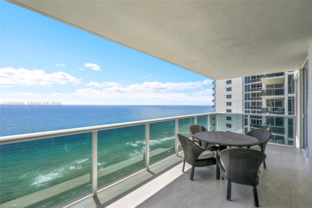 19111 Collins Ave 2704, Sunny Isles Beach, Floride 33160, États-Unis