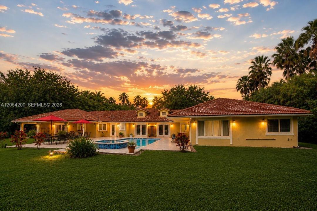 6500 SW 127th Street, Pinecrest, Florida 33156, USA