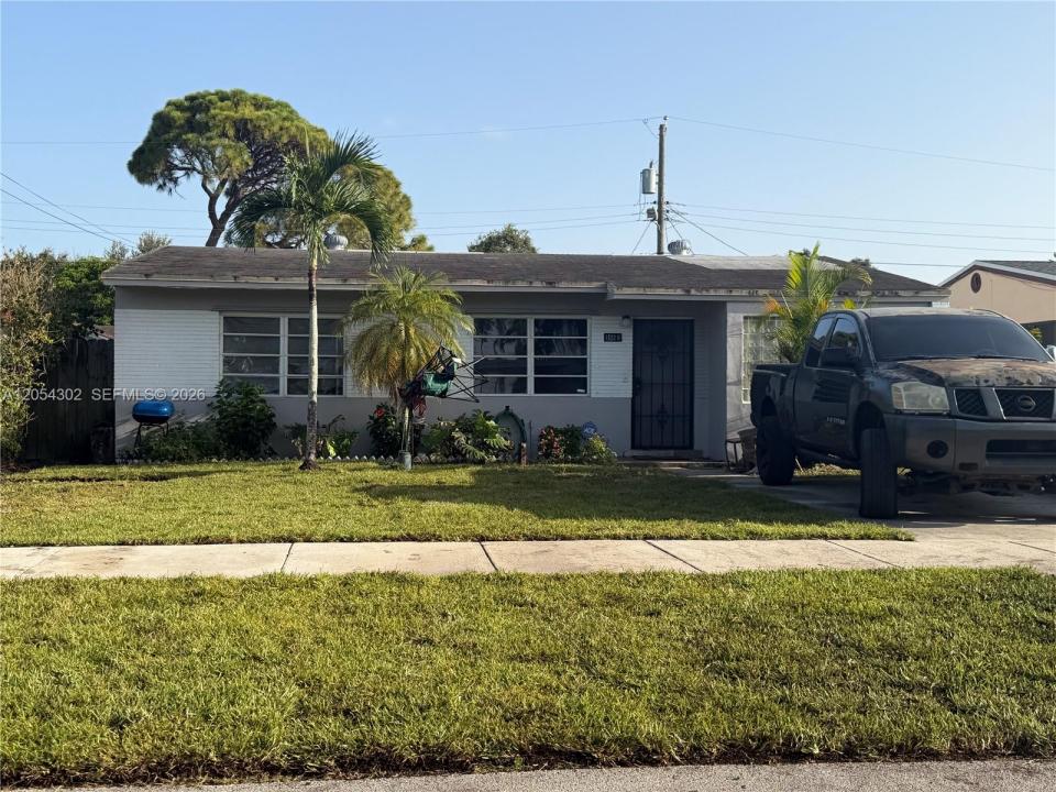 1828 NW 152nd St, Miami Gardens, Floride 33054, États-Unis