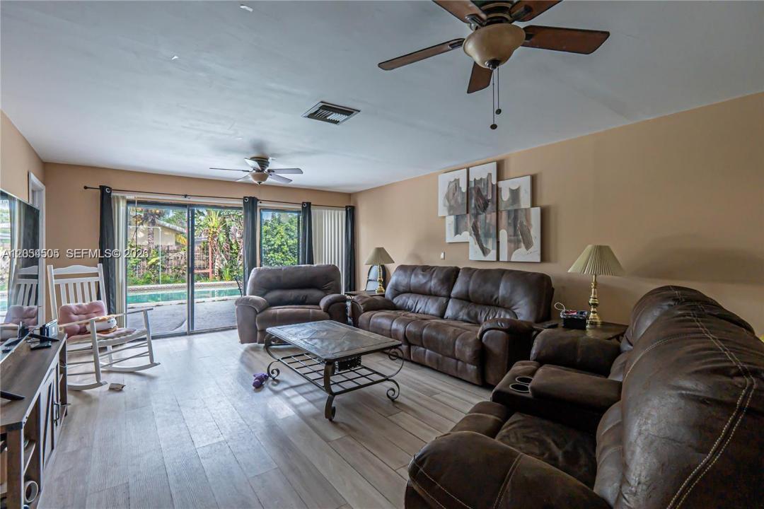 3991 NW 108th Ave, Coral Springs, Floride 33065, États-Unis