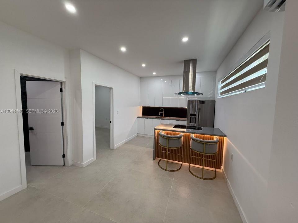 401 NW 131st St 2A, North Miami, Florida 33168, Stati Uniti