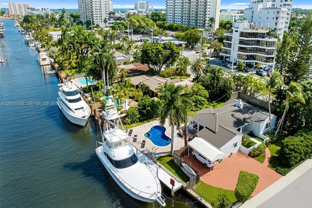 2301 E Las Olas Blvd, Fort Lauderdale, Florida 33301, Stati Uniti