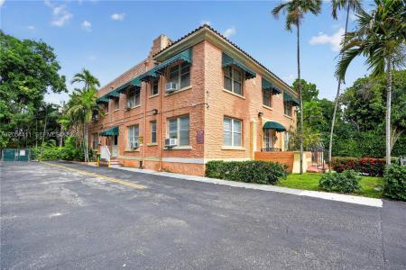 3409 S Le Jeune Rd 11, Coral Gables, Florida 33134, Stati Uniti