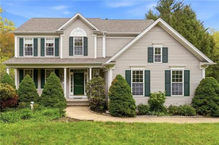 52 Haggarty Hill Road, North Kingstown, Rhode Island 02874, USA