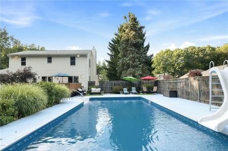 151 Rome Drive, Cranston, Rhode Island 02921, USA