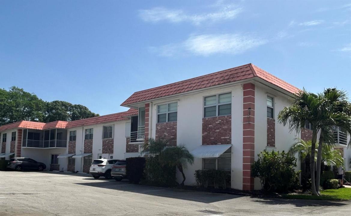 3550 NW 8TH Avenue 312, Pompano Beach, Florida 33064, Stati Uniti