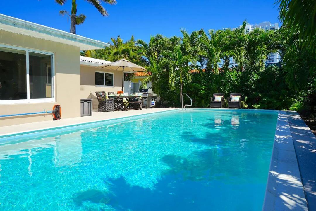 2060 Coco Palm Place, Lauderdale By The Sea, Floride 33062, États-Unis