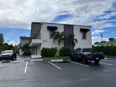 3141 S Military Trail, Lake Worth, Florida 33463