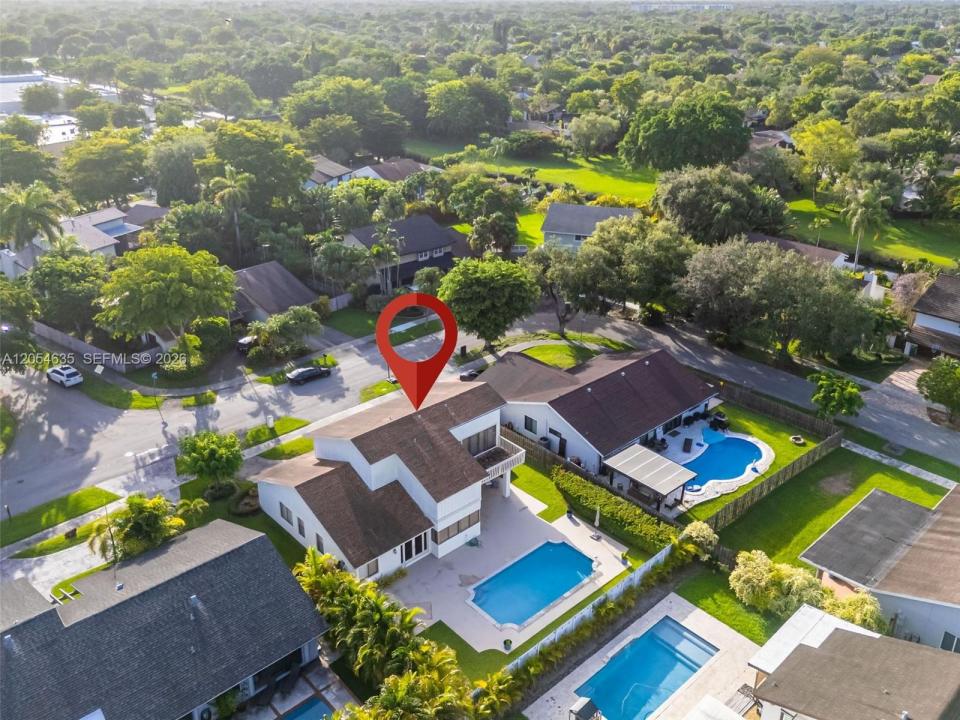 11055 SW 129th Ct, Miami, Florida 33186, USA