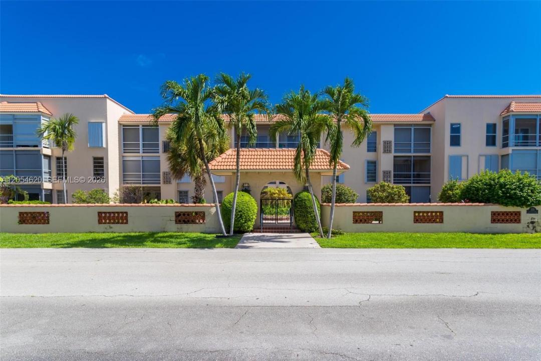 331 SW 8th St 3F, Boca Raton, Florida 33432, Stati Uniti