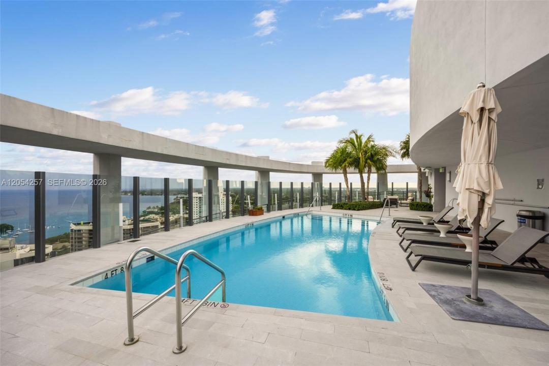 2831 S Bayshore Dr 1701, Coconut Grove, Florida 33133, Stati Uniti