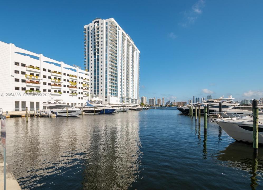 17301 Biscayne Blvd 1609, North Miami Beach, Floride 33160, États-Unis