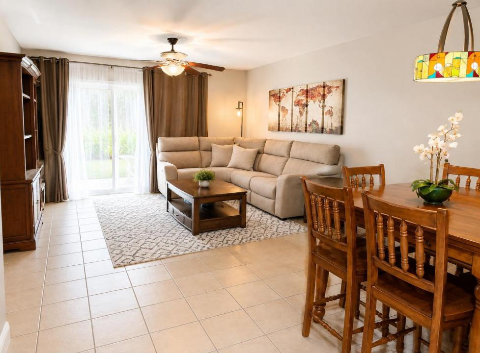 140 S CYPRESS Road 111, Pompano Beach, Floride 33060, États-Unis