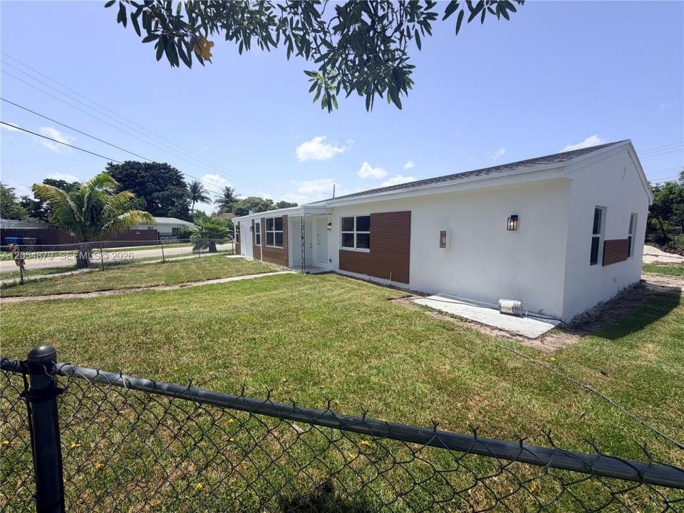 43 Williams Rd 3, West Park, فلوريدا 33023, الولايات المتحدة