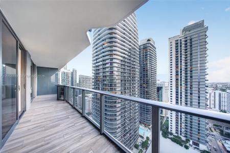 801 S Miami Ave 3010, Miami, Florida 33130, USA