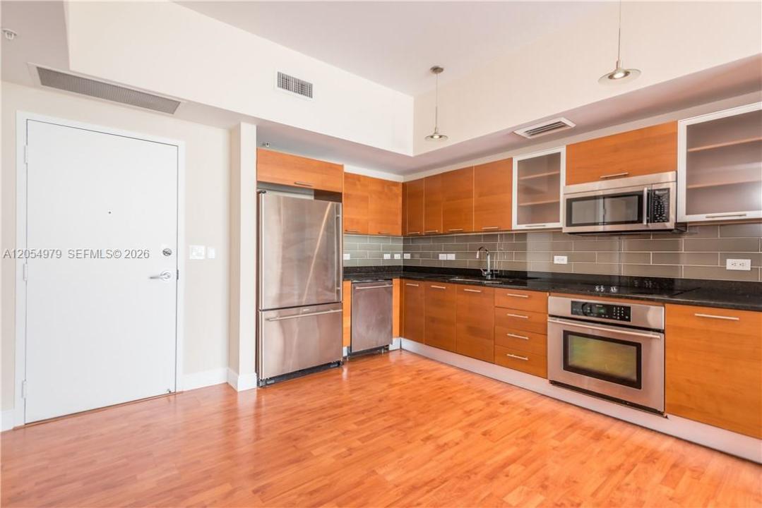3470 E Coast Ave H1609, Miami, Florida 33137, USA