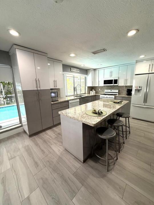 9340 NW 21ST Manor, Sunrise, Floride 33322, États-Unis