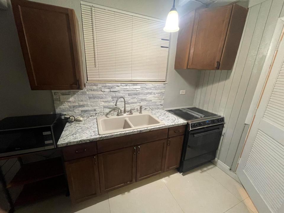 8851 NW 15TH Court, Pembroke Pines, Floride 33024, États-Unis