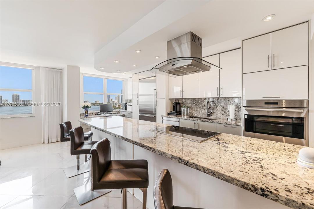 251 174th St 1104, Sunny Isles Beach, Flórida 33160, Estados Unidos