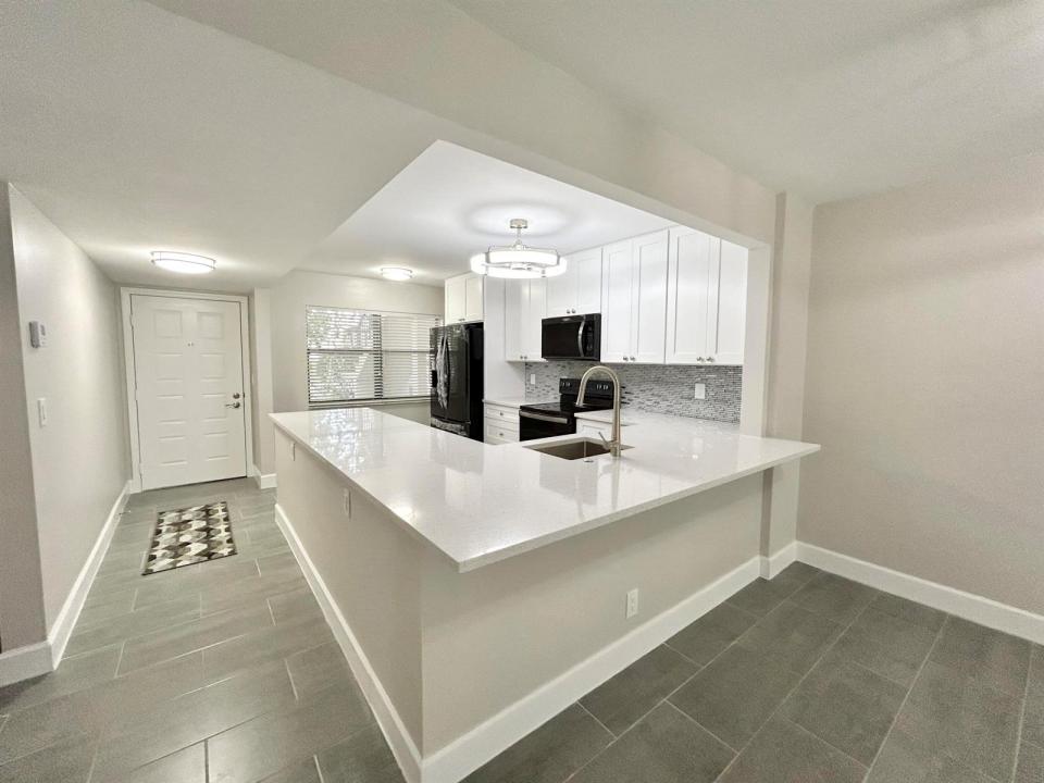 7681 Tahiti Lane 102, Lake Worth, Floride 33467, États-Unis