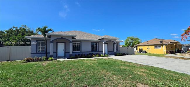 4580 24th Place SW B, Naples, Floride 34116, États-Unis