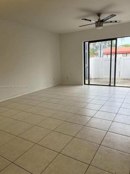 11622 NW 11th St, Pembroke Pines, Floride 33026, États-Unis