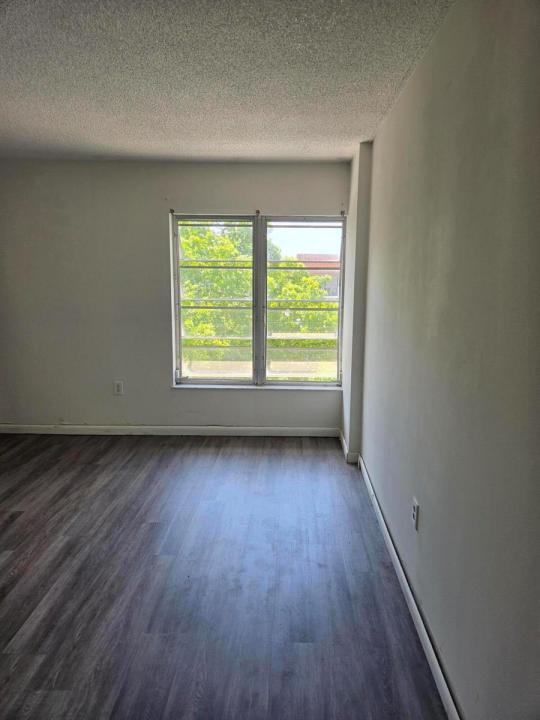 4160 INVERRARY Drive 507, Lauderhill, 플로리다 33319, 미국