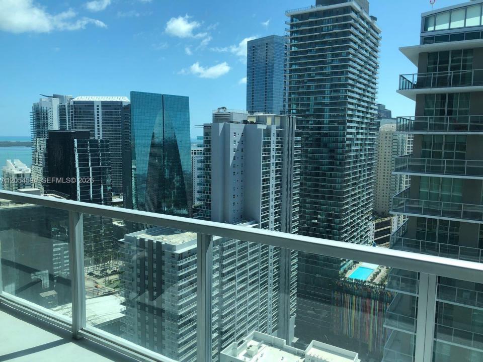 1111 SW 1st Ave 3816, Miami, Florida 33130, USA