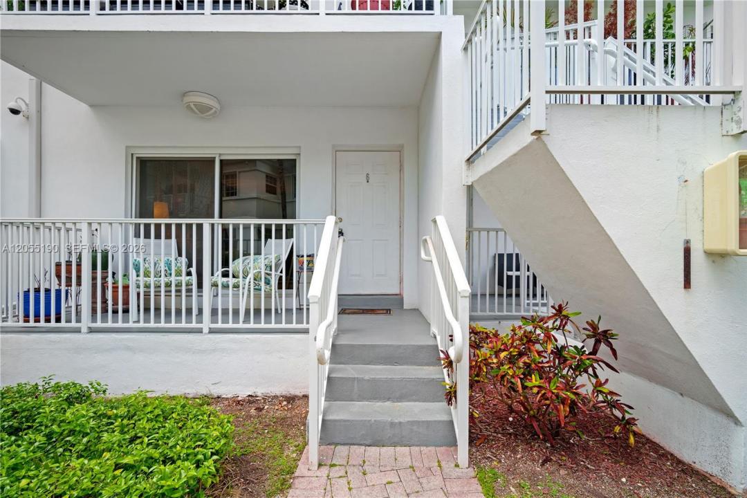 1160 103rd St 6, Bay Harbor Islands, Floride 33154, États-Unis