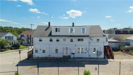 71 Roberts Street, West Warwick, Rhode Island 02893