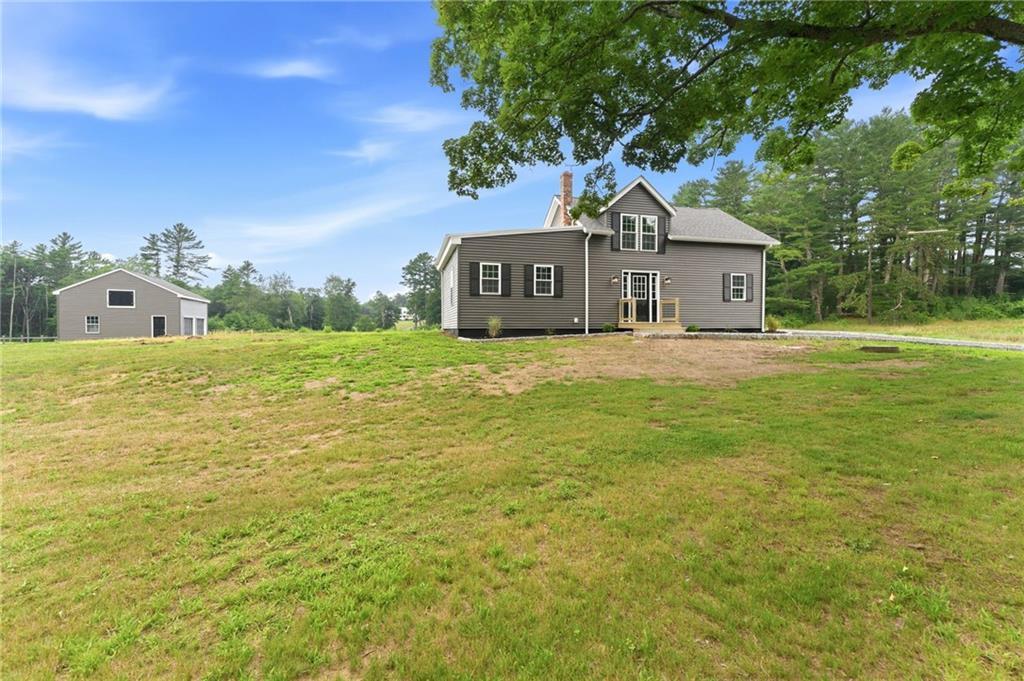 109 Hudson Pond Road, West Greenwich, Rhode Island 02817, USA