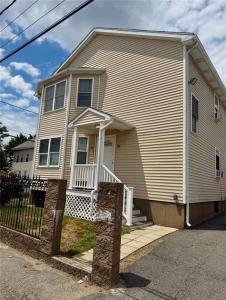 25 Noyes Avenue, Providence, Rhode Island 02907, USA