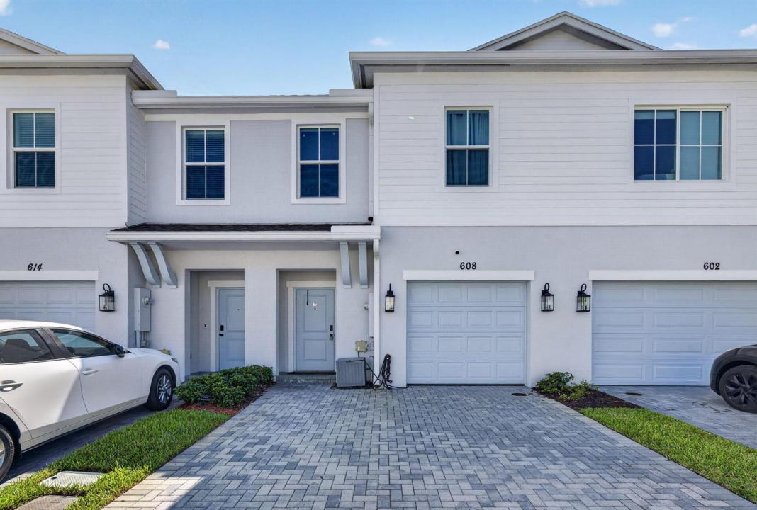 608 NE WATERS EDGE Lane, Port St. Lucie, Floride 34983, États-Unis