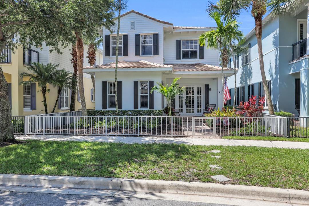 212 W Bay Cedar Circle, Jupiter, فلوريدا 33458, الولايات المتحدة