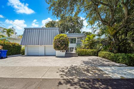 1343 Ponce De Leon Drive, Fort Lauderdale, Florida 33316, USA