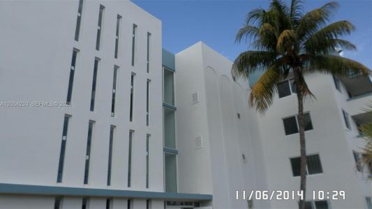 11750 NE 16th Ave 408, Miami, Florida 33161, USA