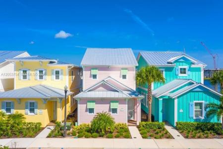 8117 Surf St, Kissimmee, Florida 34747, USA