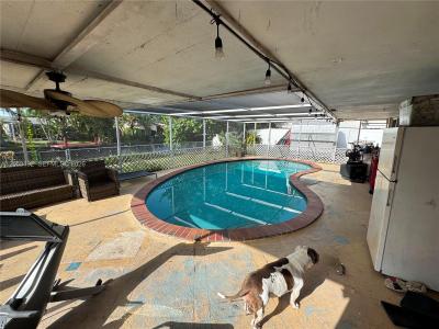 1941 NW 33rd St, Oakland Park, Florida 33309, USA