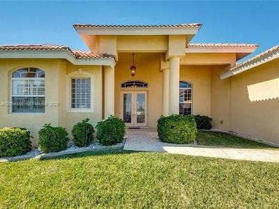 5346 Bayshore Ave, Cape Coral, Florida 33904, USA