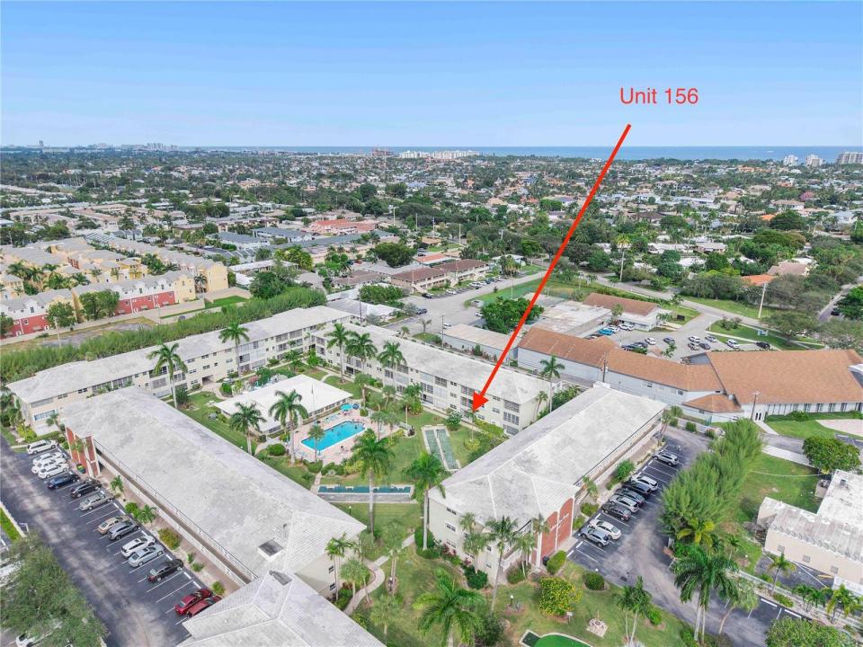 1951 NE 39th Street 156, Lighthouse Point, Floride 33064, États-Unis
