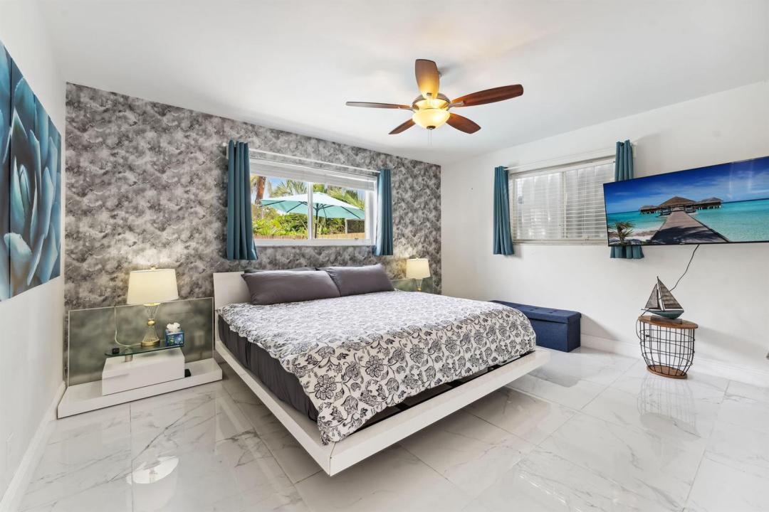 1243 GARFIELD Street, Hollywood, Floride 33019, États-Unis