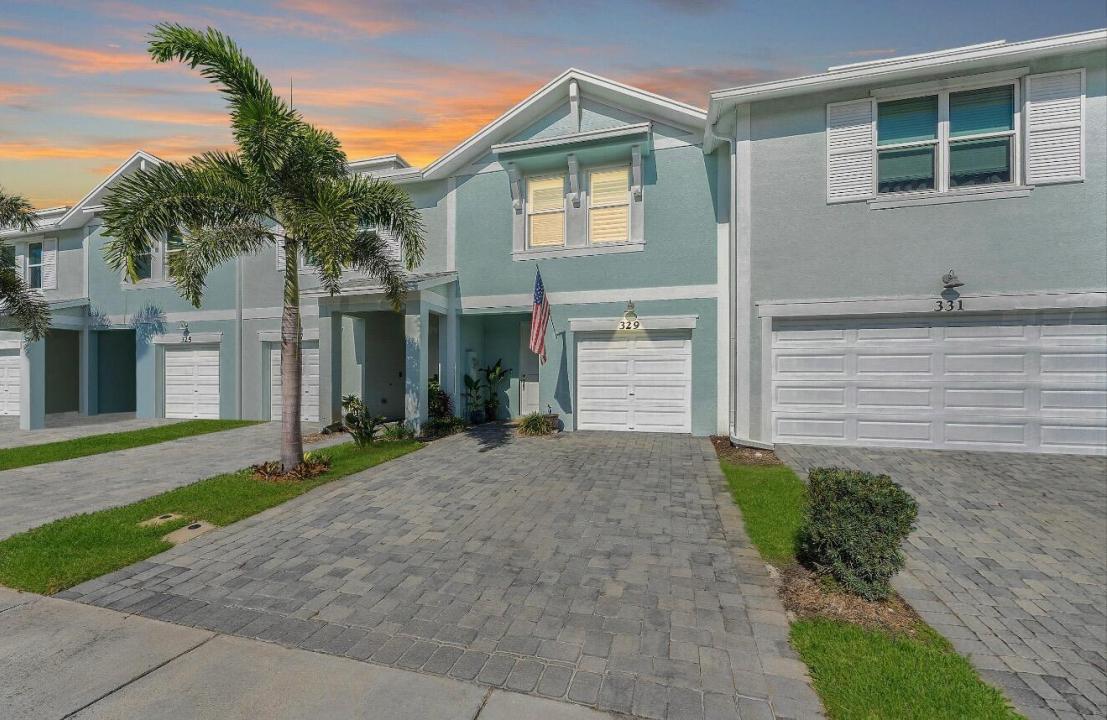329 SE Halifax Lane, Stuart, Florida 34994, Amerika Birleşik Devletleri