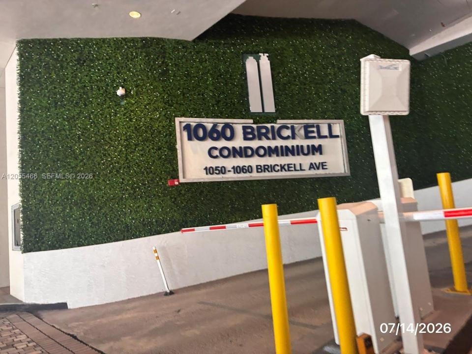1050 Brickell Ave 1520, Miami, Florida 33131, Stati Uniti