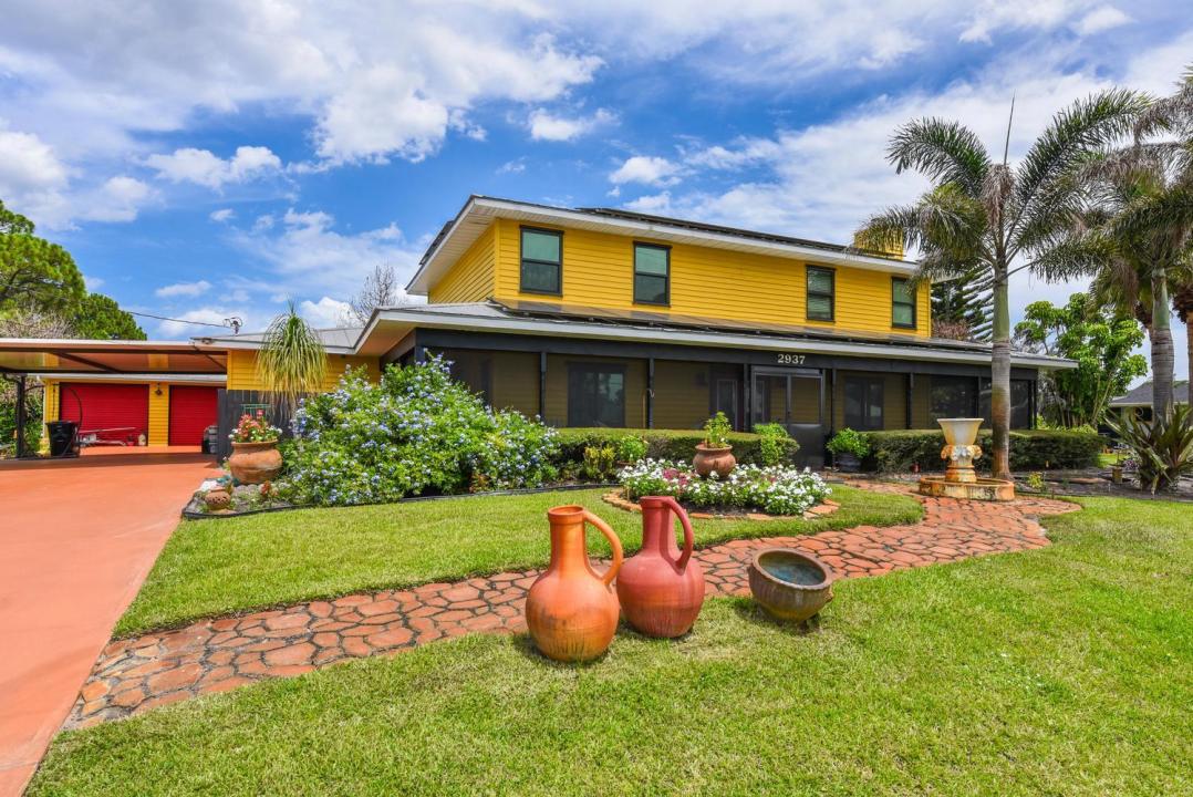 2937 SE Darien Road, Port St. Lucie, Floride 34952, États-Unis
