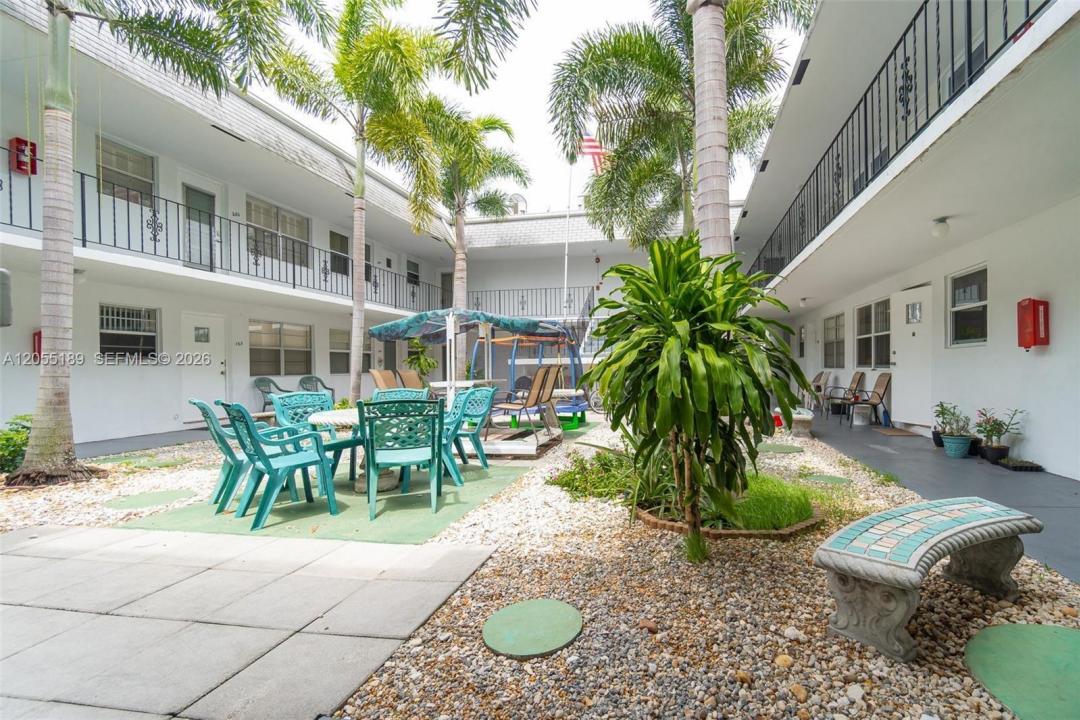 1300 N 17th Ave 108, Hollywood, Florida 33020, Stati Uniti