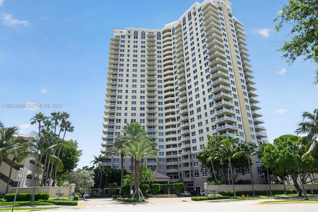 19501 W Country Club Dr 2401, Aventura, Floride 33180, États-Unis